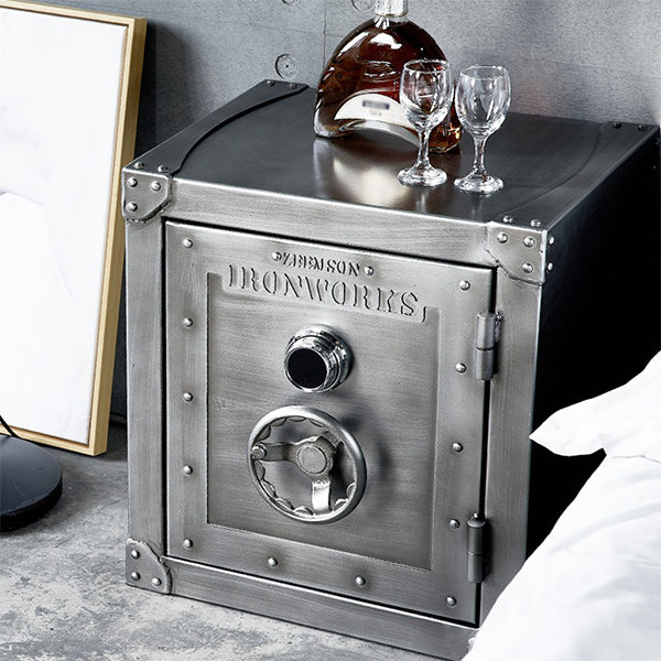 Industrial Iron Bedside Cabinet - Metal Nightstand with Lock or Non-Lock Option - Vintage Loft Storage Side Table